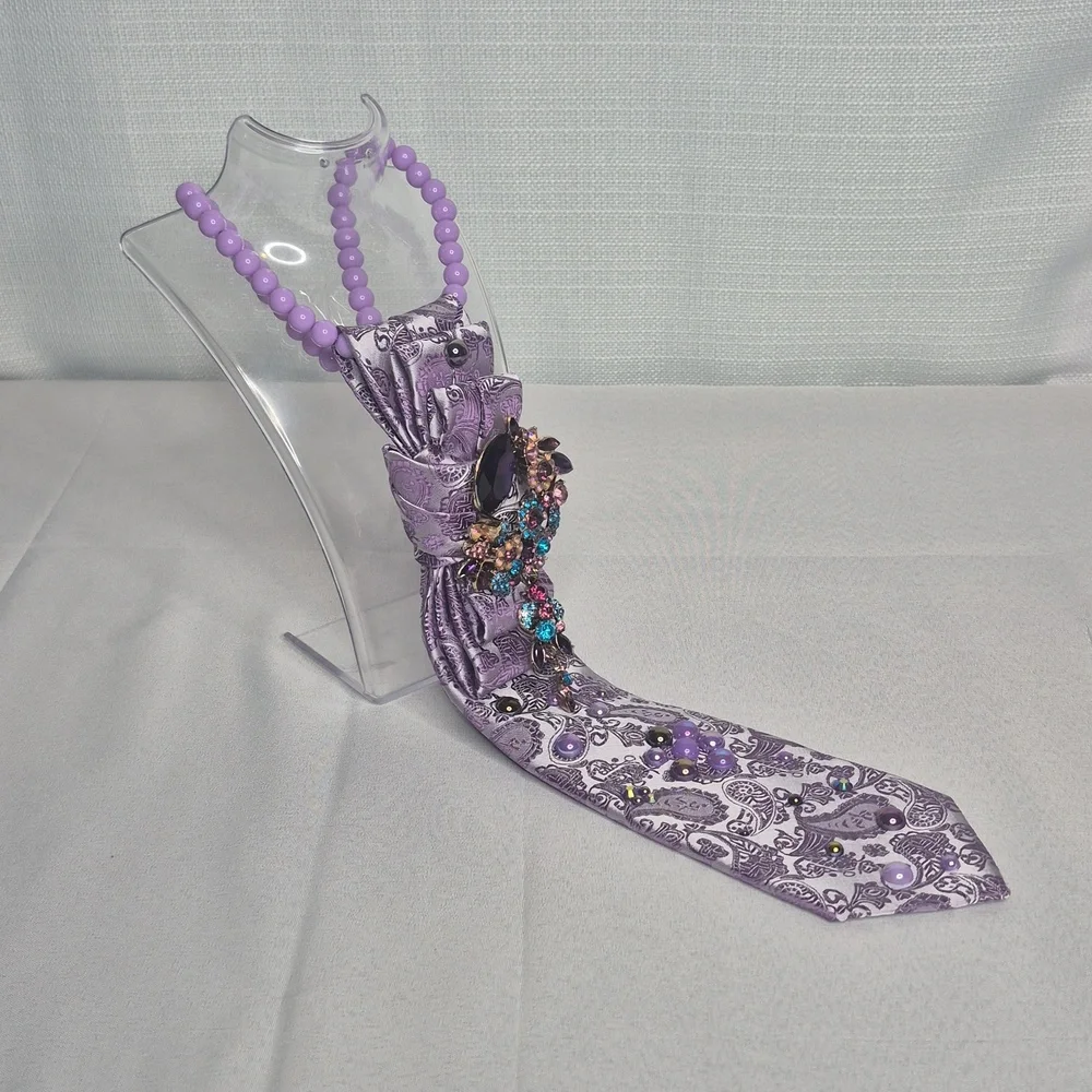Handcrafted Luxury Fashion Necktie Necklace 📿 (PURPLE - LICIOUS)